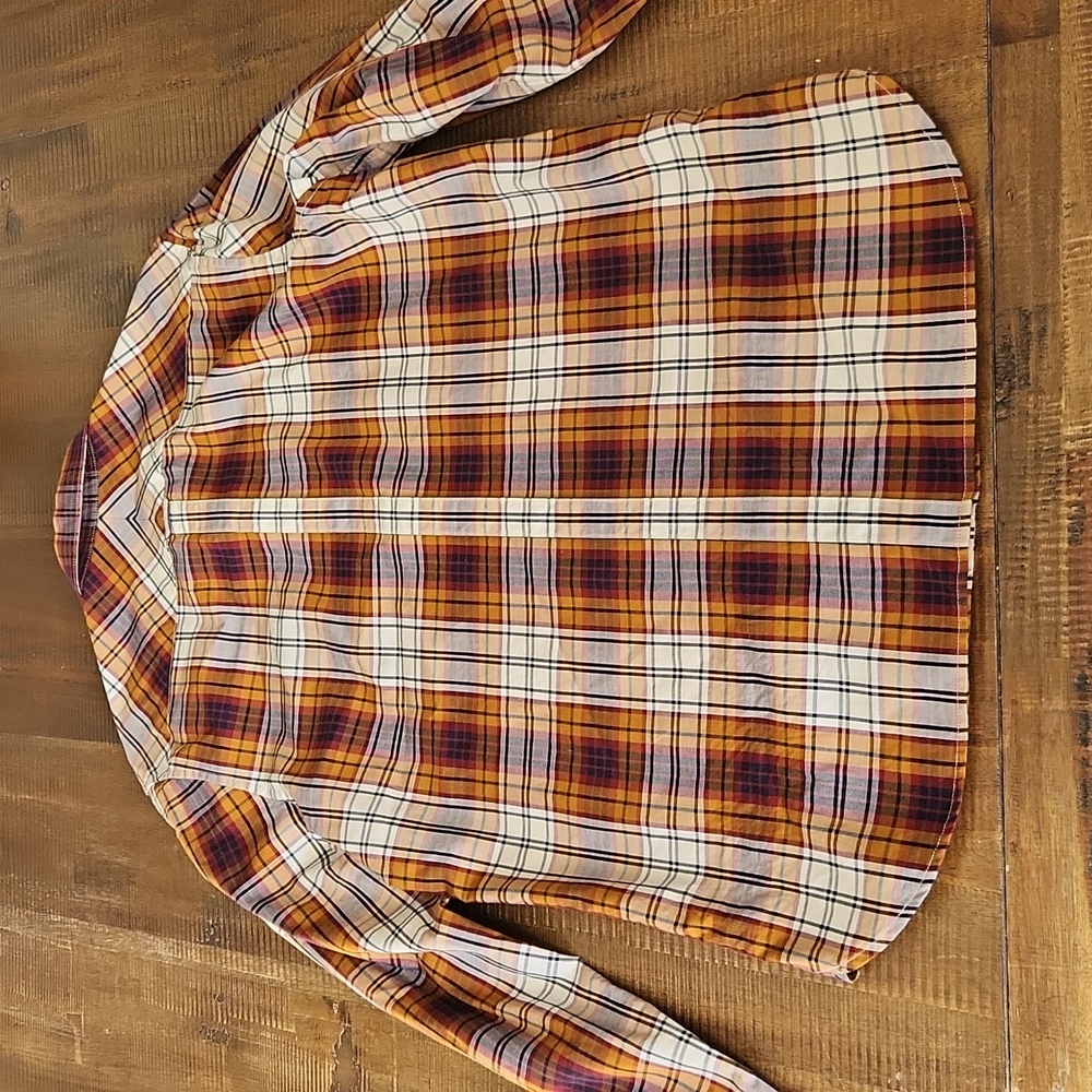 Men's Fred Perry Plaid Button-Down Shirt - Picture 5 of 6